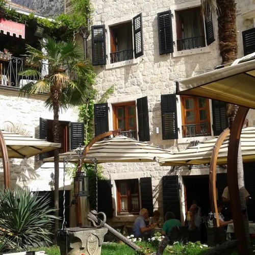 Monte Cristo Hotel - Old City Kotor