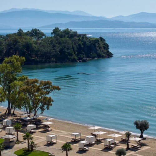 Ikos-Odisia_Dassia-Bay_0681_Vol.1_JM_2800x2100-680x460