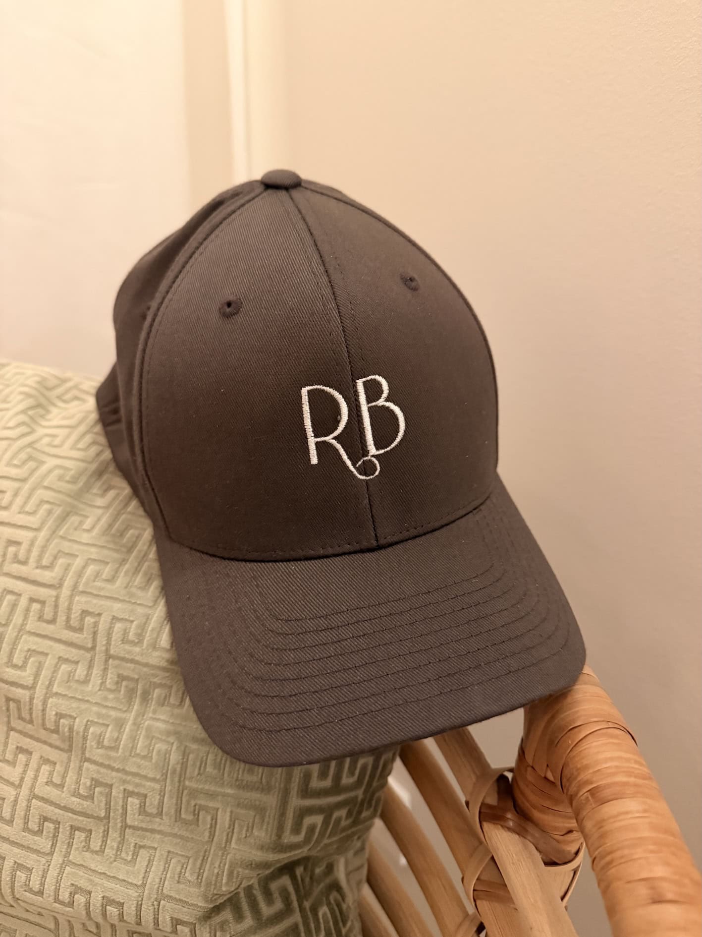 RB Collection Fitted / Flexfit Baseball Cap