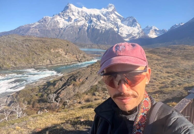 Oliver tours Patagonia, Chile